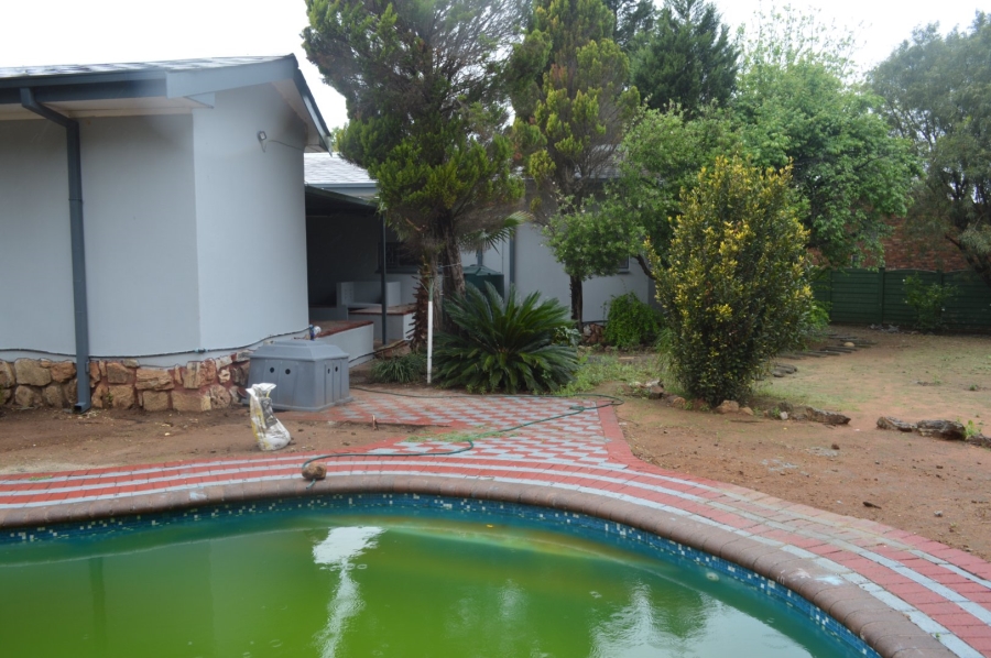 4 Bedroom Property for Sale in Wilkeville North West